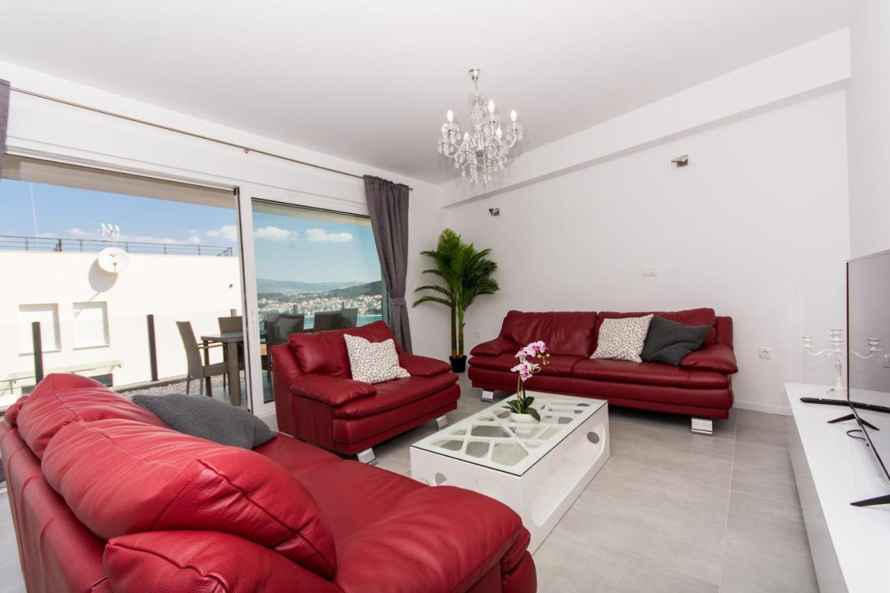 Apartment Julia Трогир Екстериор снимка